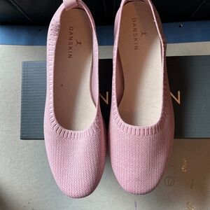 DANSKIN Rejuvenate Women’s Ballet Flats Color- Blush SZ 8